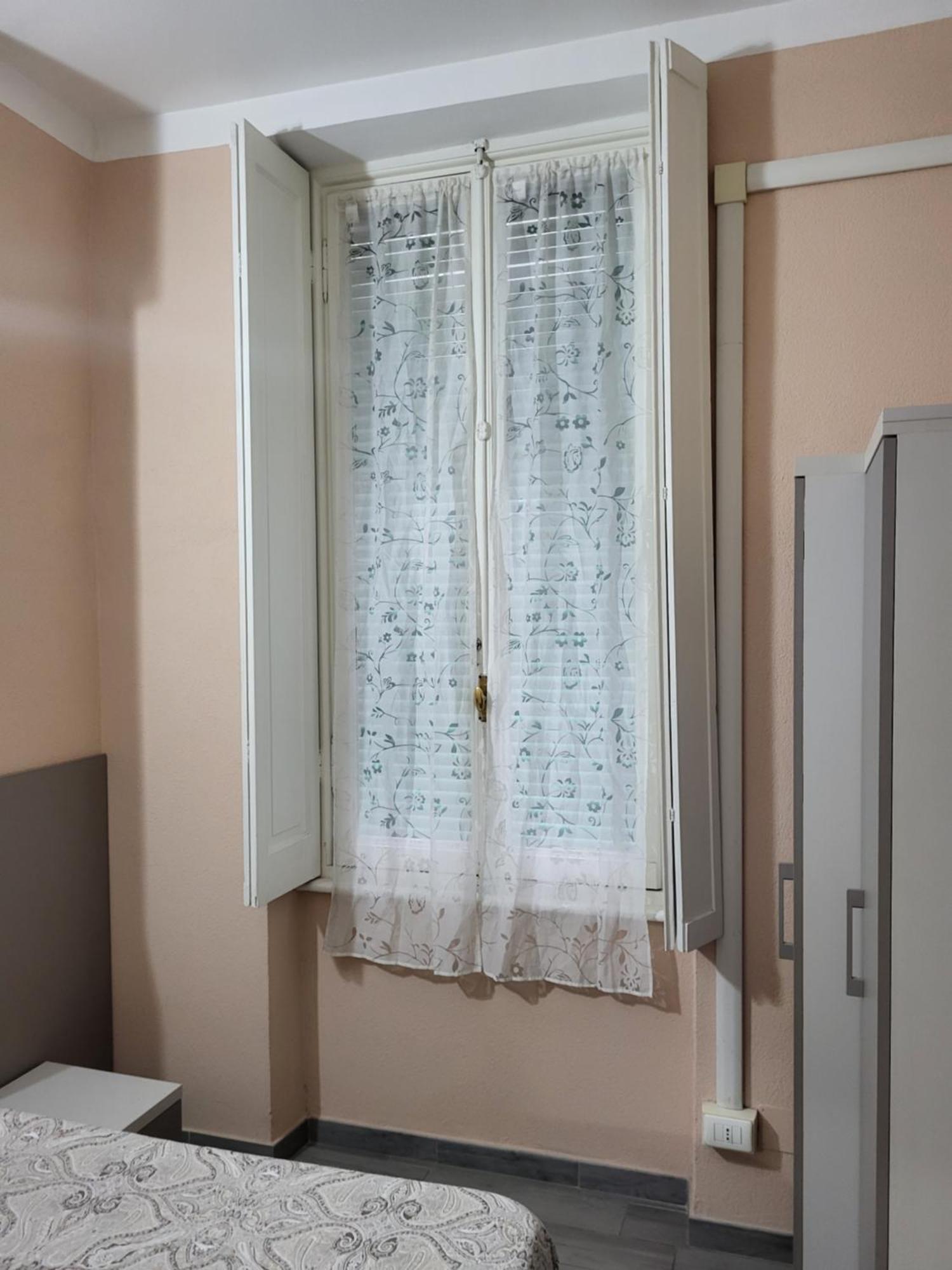 Hotel Barone Генуа Екстериор снимка